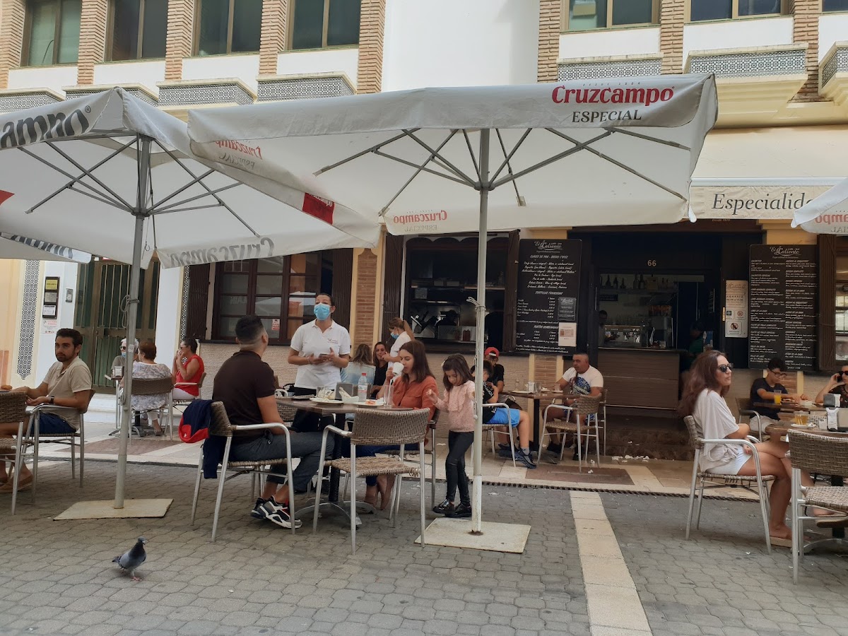 Cafe - Bar El Caliente